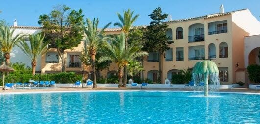 Sol Falcó All Inclusive