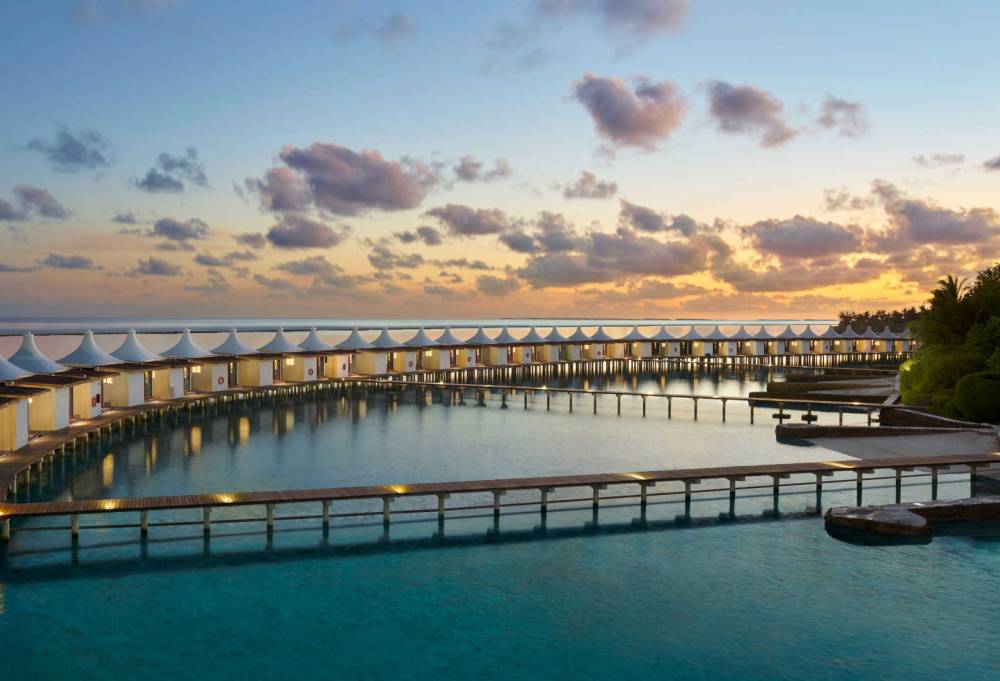 Cinnamon Hakuraa Huraa Resort